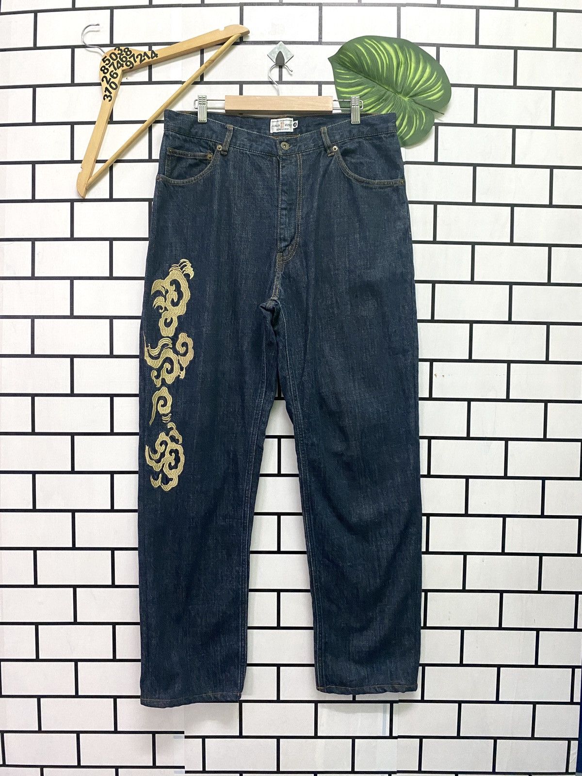 Japanese Brand Vintage KARAKURI TAMASHI MULTI POCKET EMBROIDERED DENIM PANT Size US 35 - 2 Thumbnail