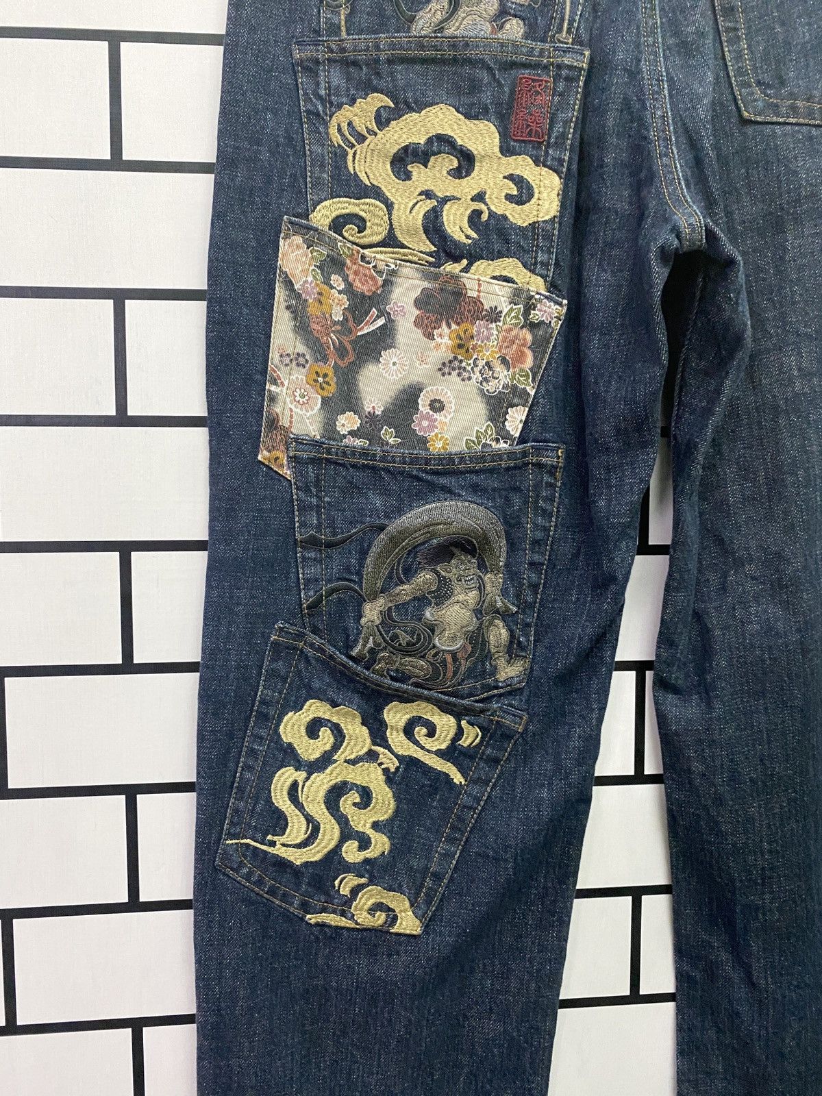 Japanese Brand Vintage KARAKURI TAMASHI MULTI POCKET EMBROIDERED DENIM PANT Size US 35 - 12 Thumbnail