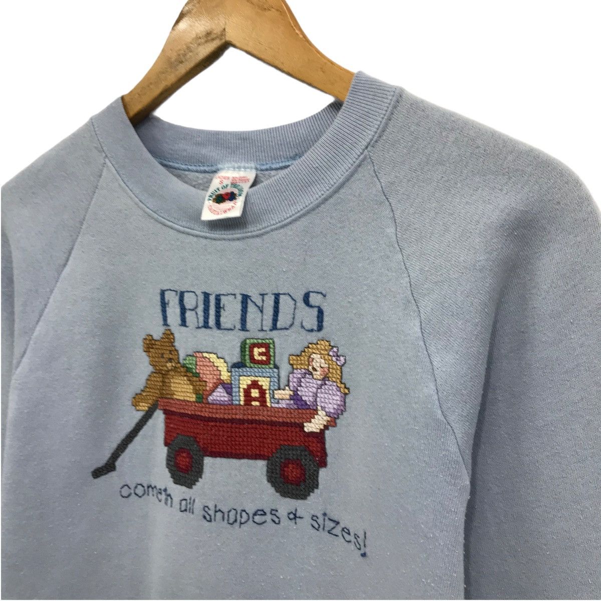 Fruit Of The Loom Vintage Cartoon Sweatshirt Jumper Biglogo Friend Size US S / EU 44-46 / 1 - 4 Thumbnail