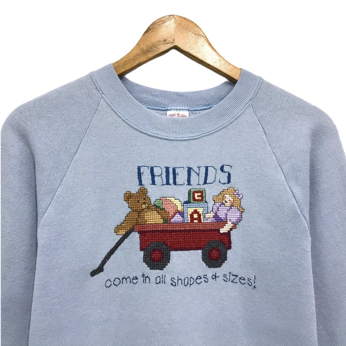 Fruit Of The Loom Vintage Cartoon Sweatshirt Jumper Biglogo Friend Size US S / EU 44-46 / 1 - 2 Thumbnail