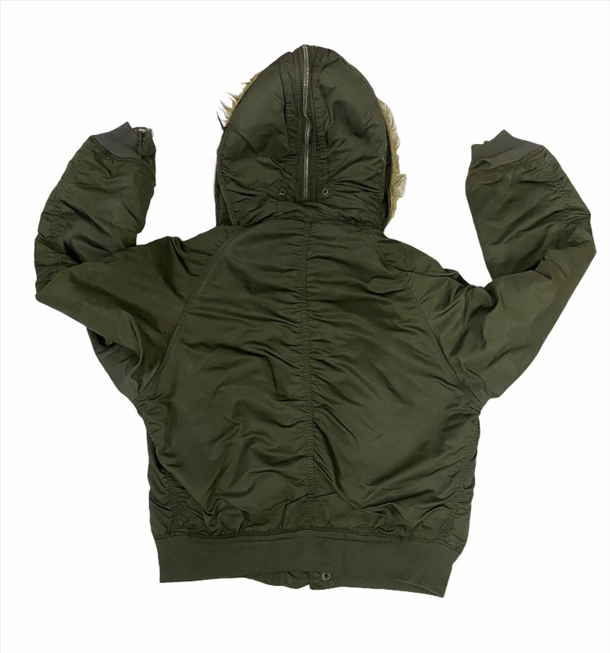 Alpha Industries Vintage Alpha Industries Flying Man Bomber Fur Hoodie Jacket Size US L / EU 52-54 / 3 - 4 Thumbnail