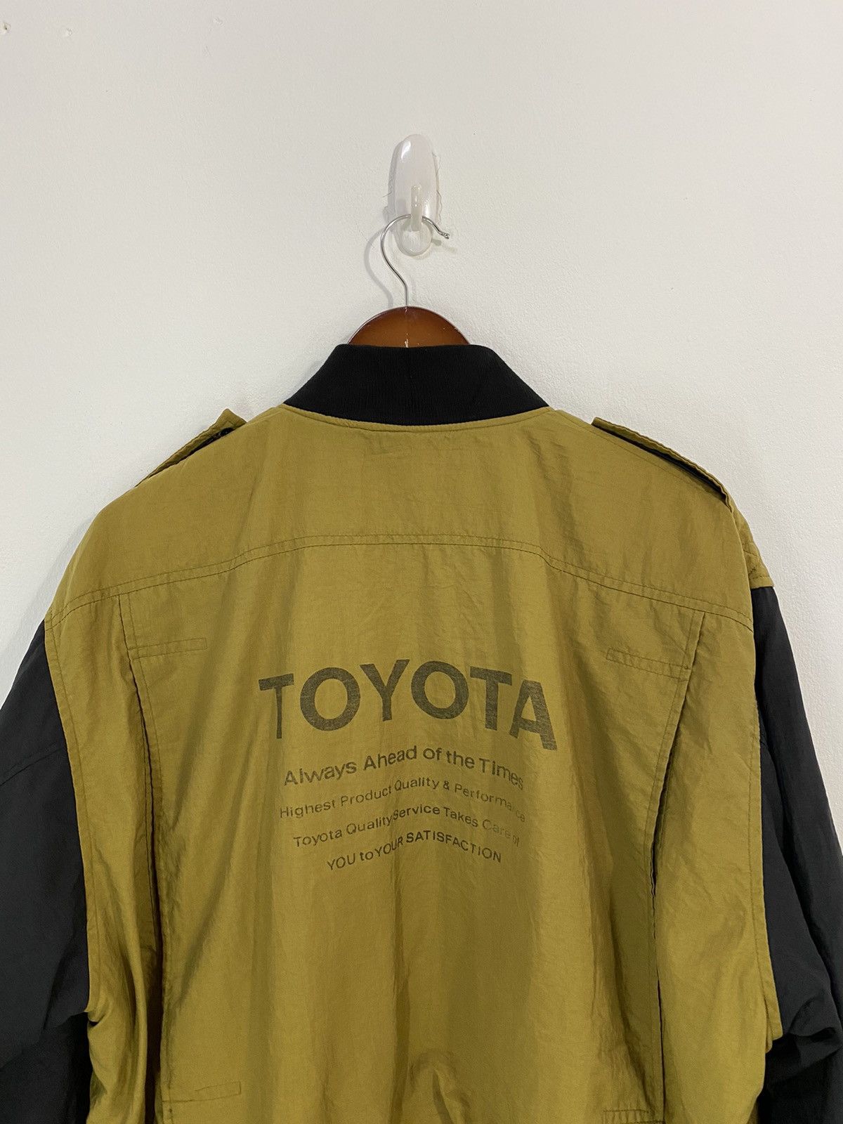 Sports Specialties Vintage Toyota Bomber Jacket Two Tone Colour Size US M / EU 48-50 / 2 - 6 Thumbnail