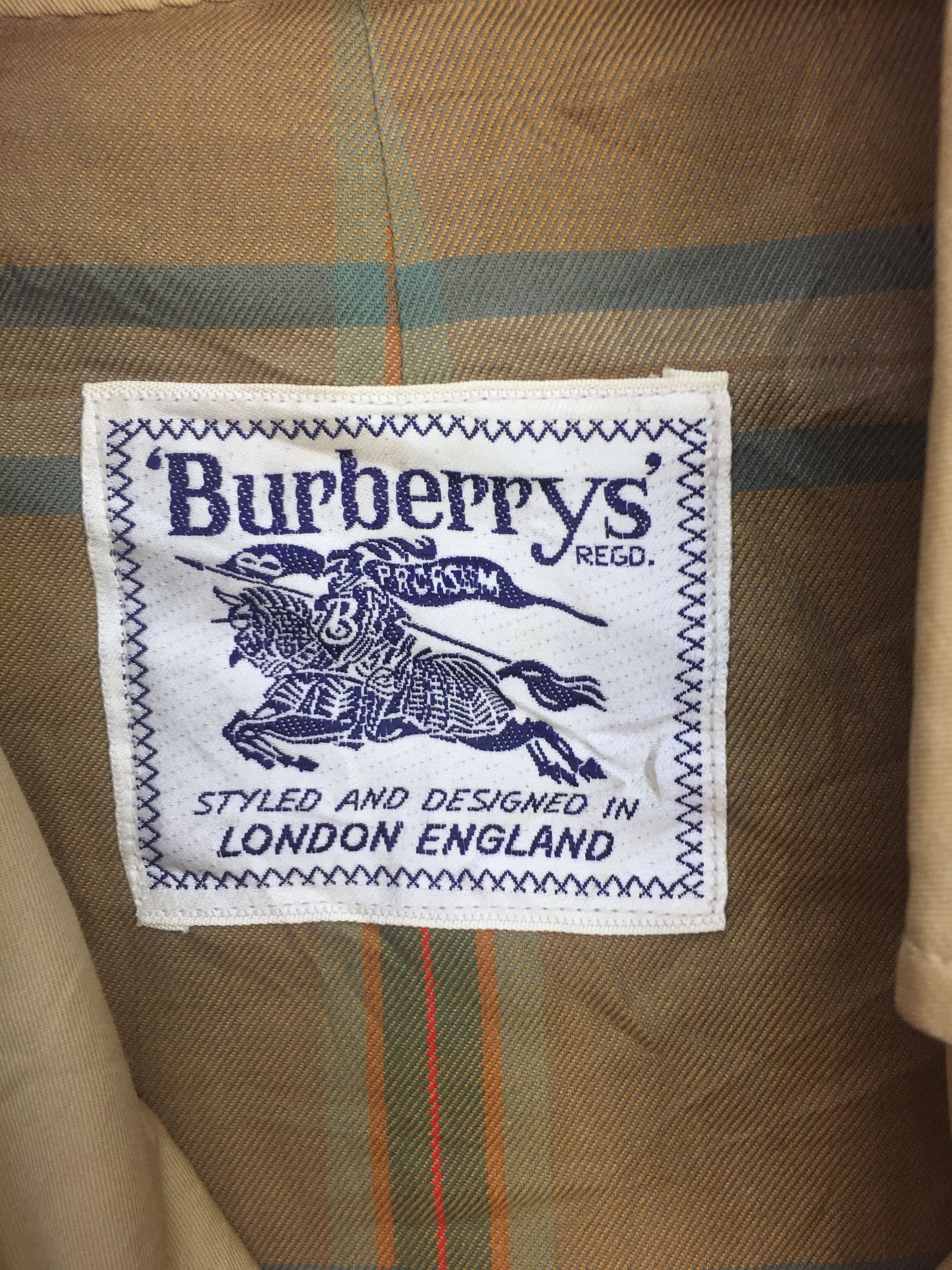 Burberry STEAL!! VINTAGE AUTHENTIC BURBERRYS PARKA JACKET Size US L / EU 52-54 / 3 - 5 Thumbnail