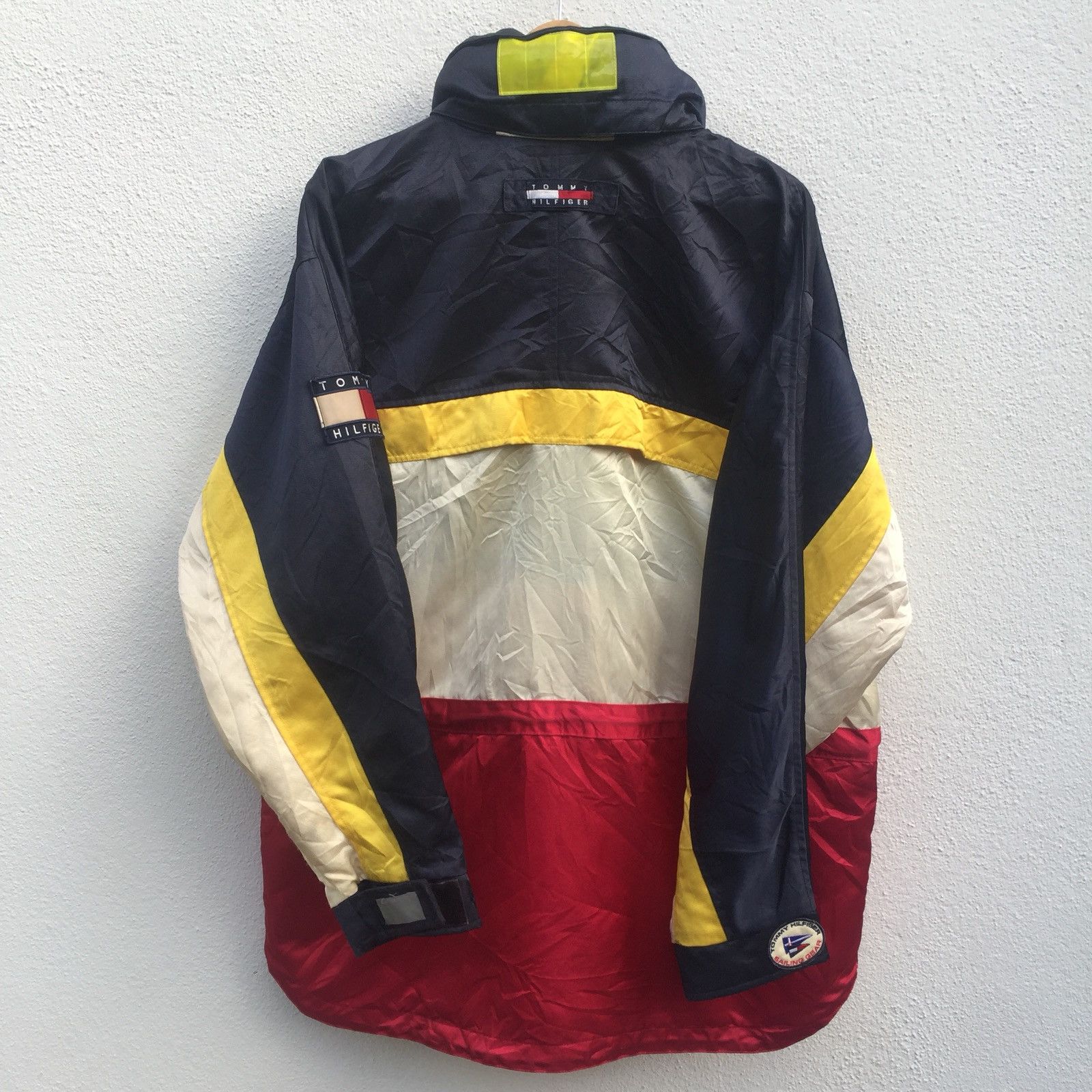 Tommy Hilfiger Vintage 90s Tommy Hilfiger Sailing Gear Jacket Size US L / EU 52-54 / 3 - 7 Thumbnail