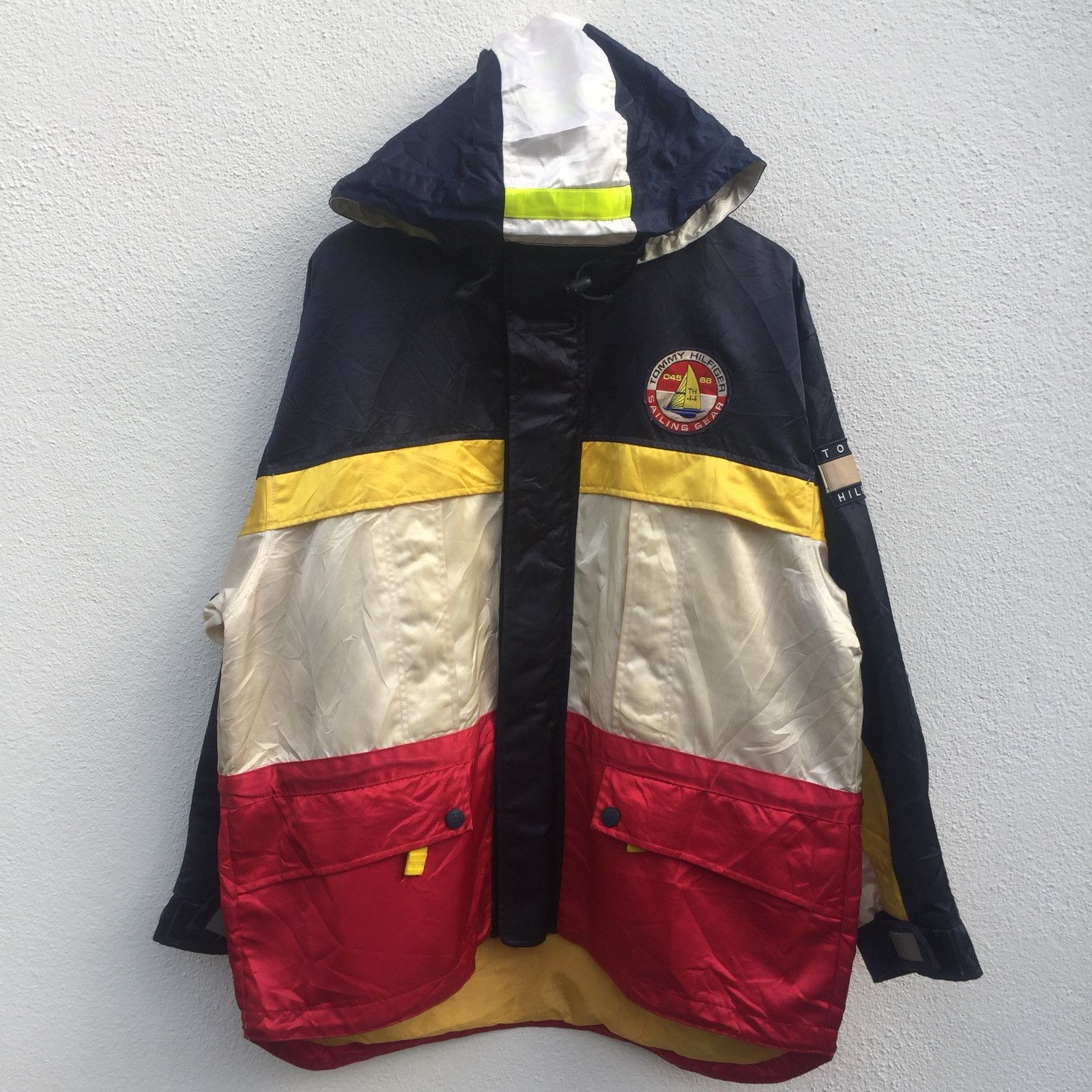 Tommy Hilfiger Vintage 90s Tommy Hilfiger Sailing Gear Jacket Size US L / EU 52-54 / 3 - 8 Thumbnail
