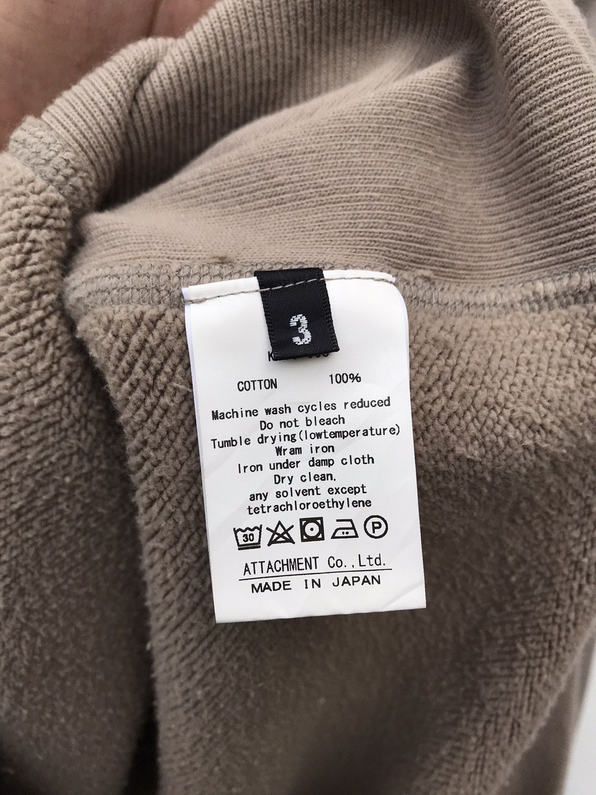 Attachment Attachment Kazuyuki Kumagai Japan Designer Plain Sweatshirt Size US XL / EU 56 / 4 - 9 Thumbnail