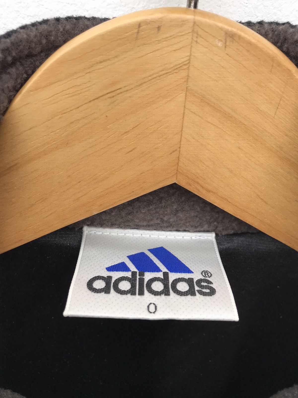 Adidas Vintage Adidas Fleece Sweater Adidas Streetwear Jacket Size US L / EU 52-54 / 3 - 3 Thumbnail