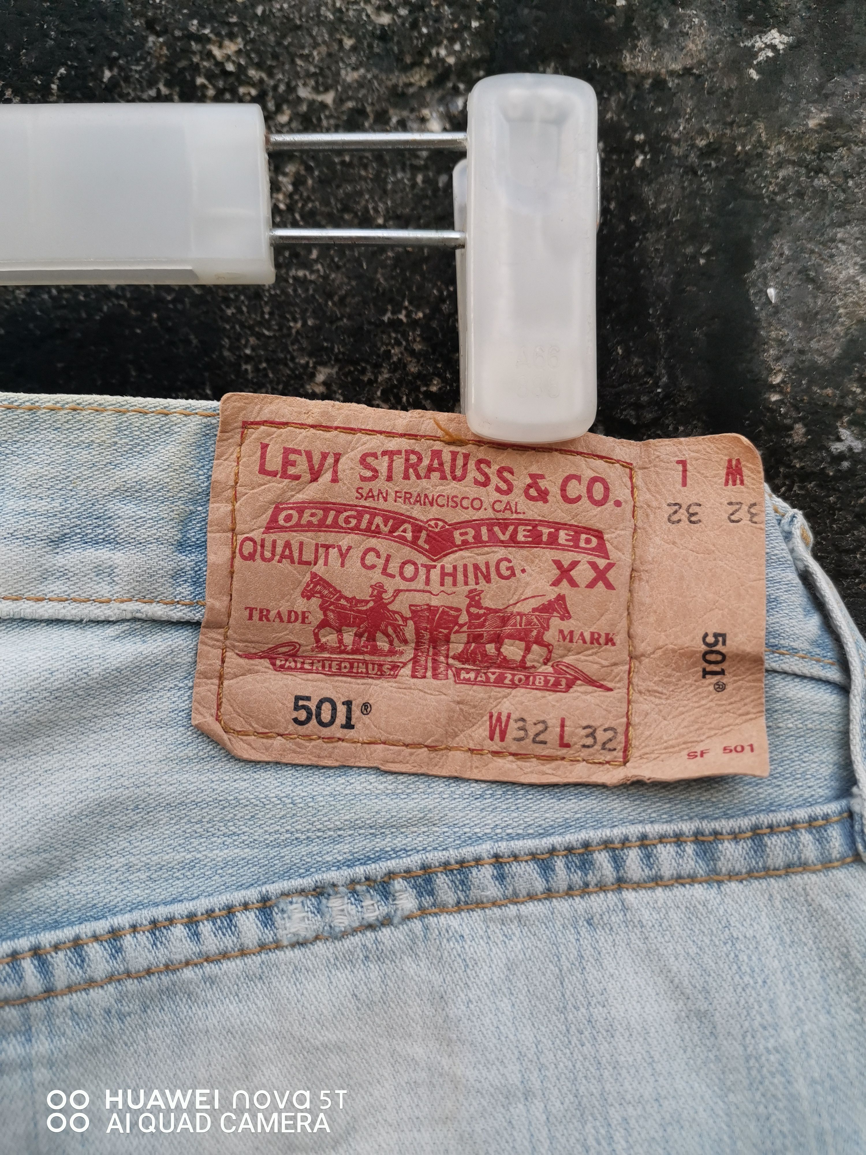 Levi's Vintage 90s Levi's 501 Straight Leg Light Wash Jeans Size US 33 - 5 Thumbnail