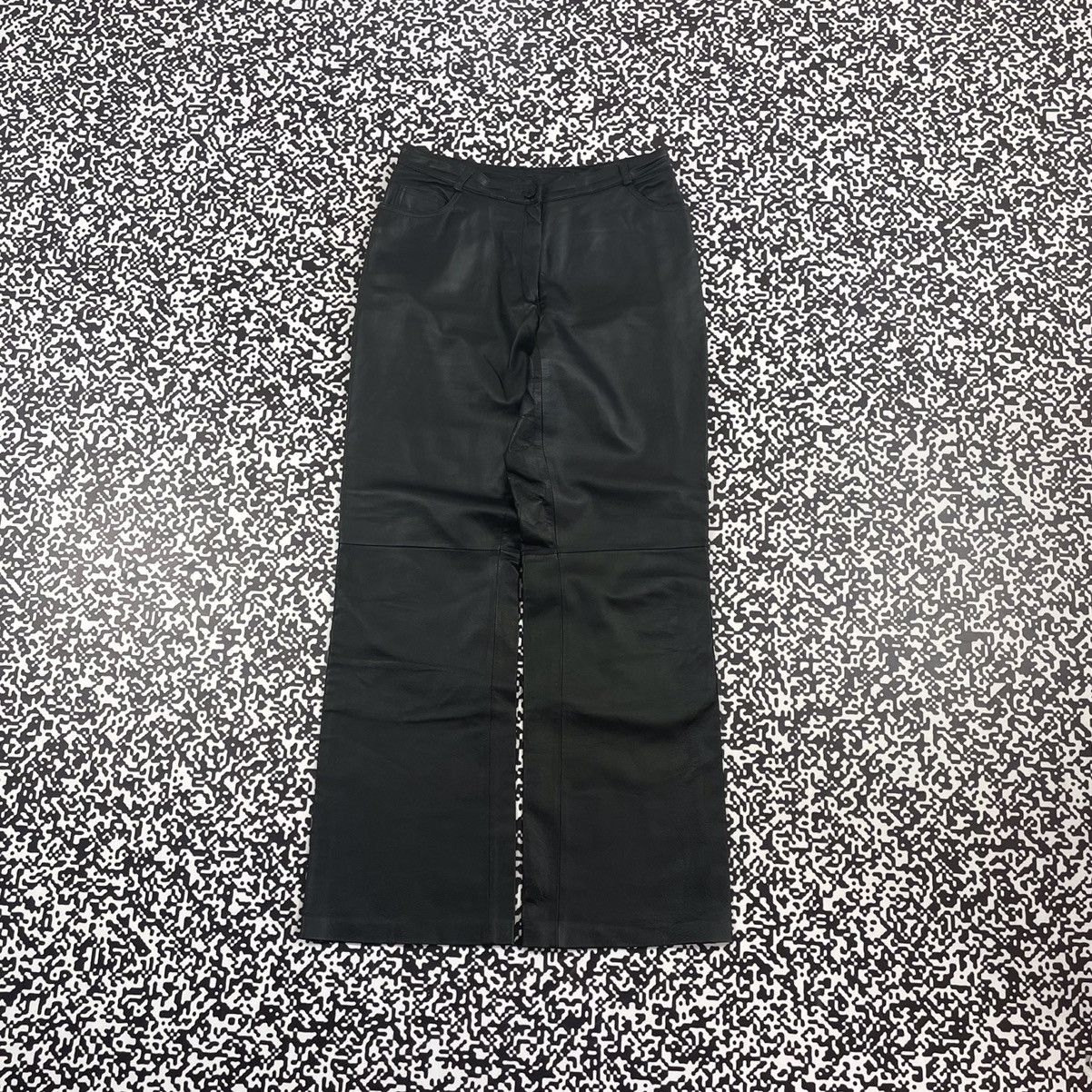 image of Genuine Leather x Vintage 90's Japanese Leather Bikers Pants Casual Y2K Style in Black (Size 33)