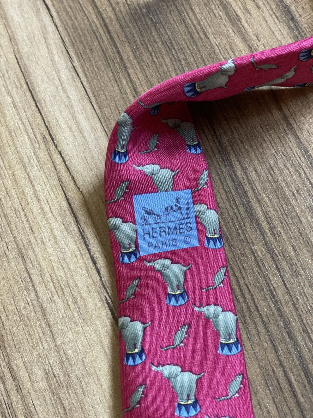 Hermes Vintage Tie Hermes Paris Luxury elephant burgundy Ties Y2K Size ONE SIZE - 4 Thumbnail