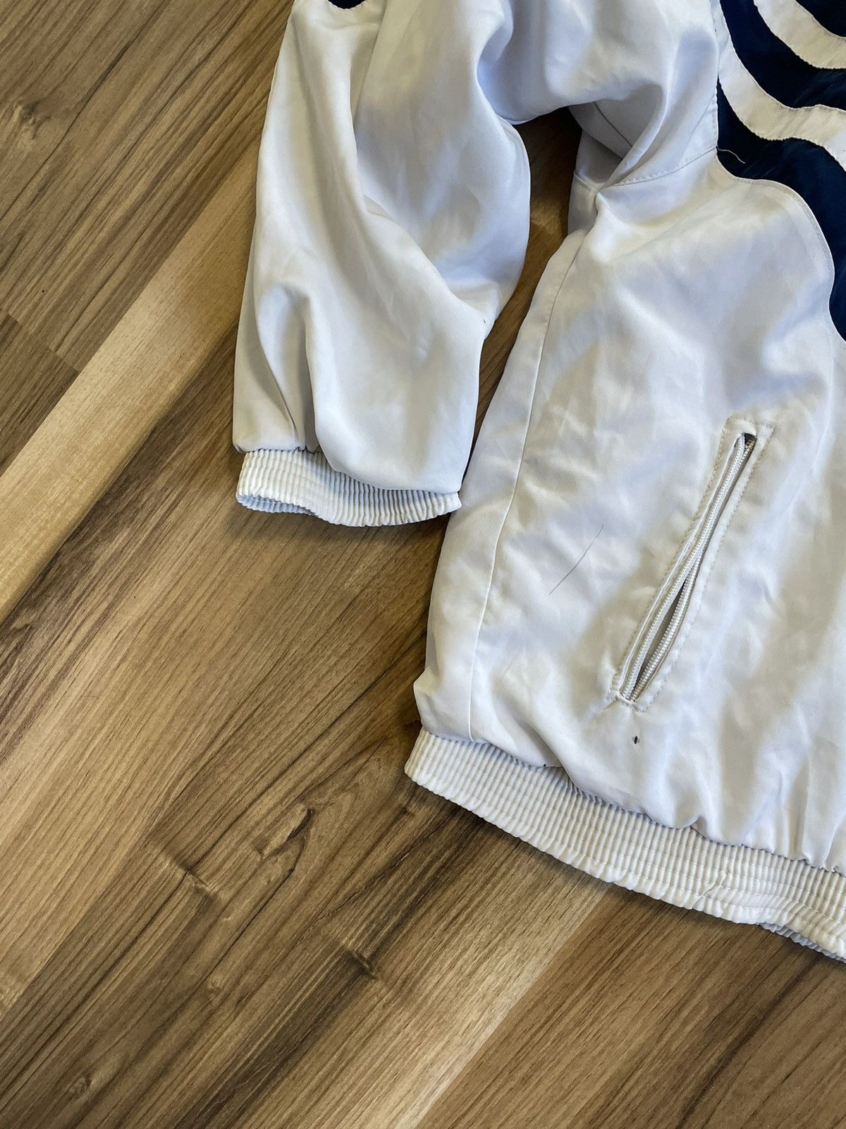 Umbro × Vintage Vintage Umbro Sweater Side Tape Small logo Spelloutzipper Size US M / EU 48-50 / 2 - 7 Thumbnail