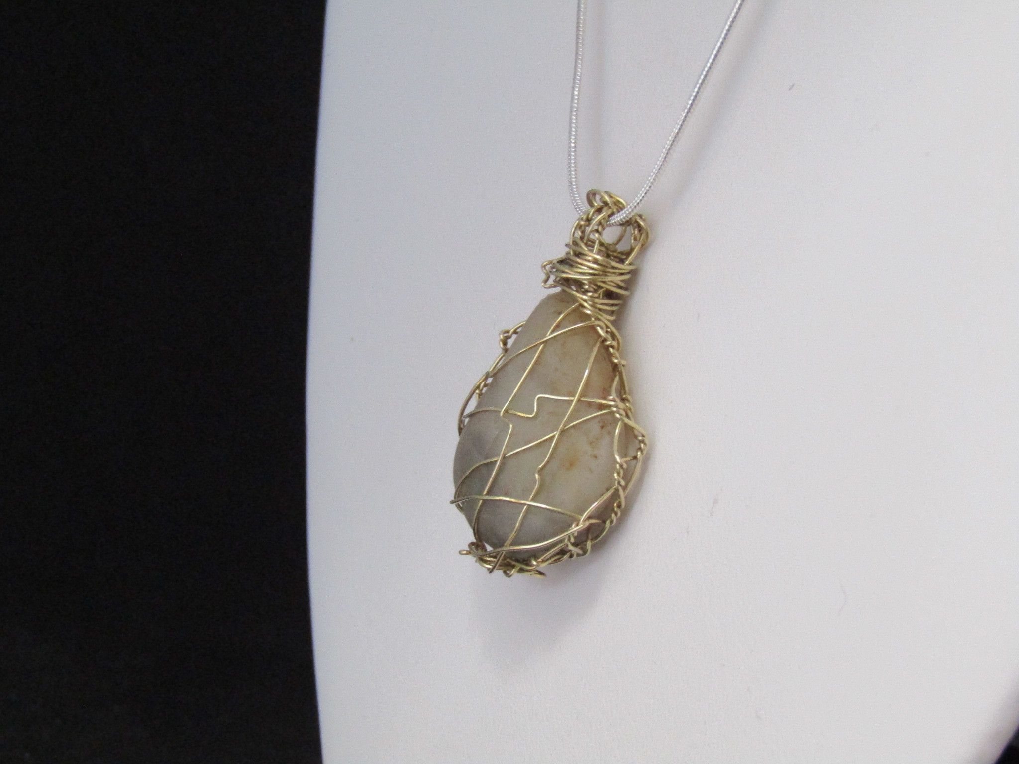 Handmade Quartz Stone Wired Chain Necklace Size ONE SIZE - 2 Thumbnail