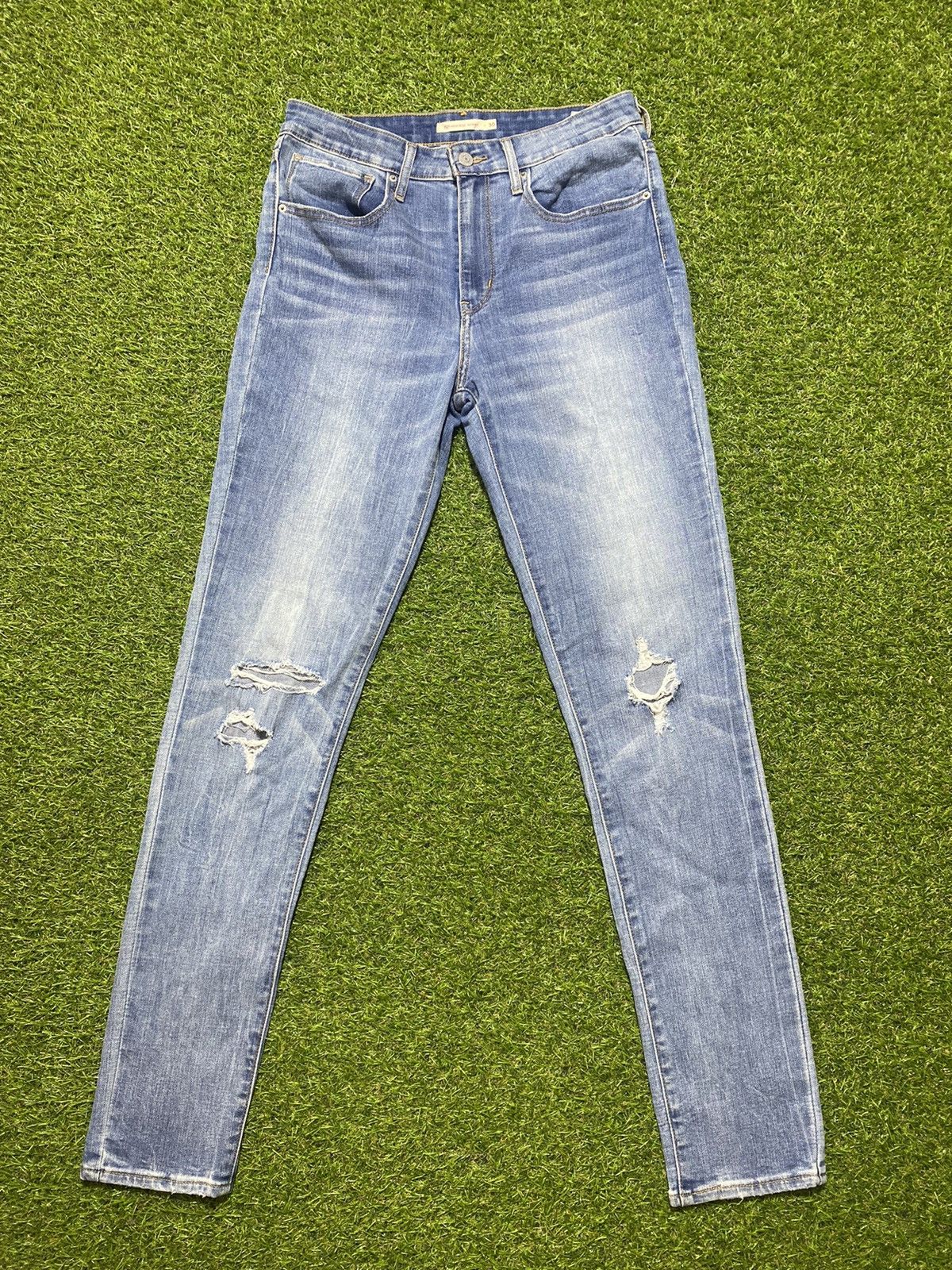 Levi's Vintage Levi’s 721 skinny distressed jeans denim size 30x32 Size US 30 / EU 46 - 1 Thumbnail