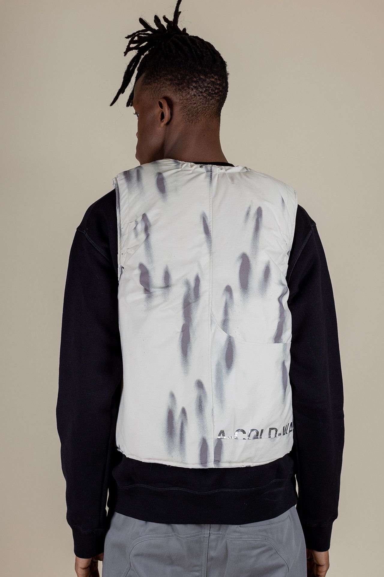 A-COLD-WALL* ACW asymetrical Gilet Bone Blur Puffer Crop tactical modular Size US M / EU 48-50 / 2 - 3 Thumbnail