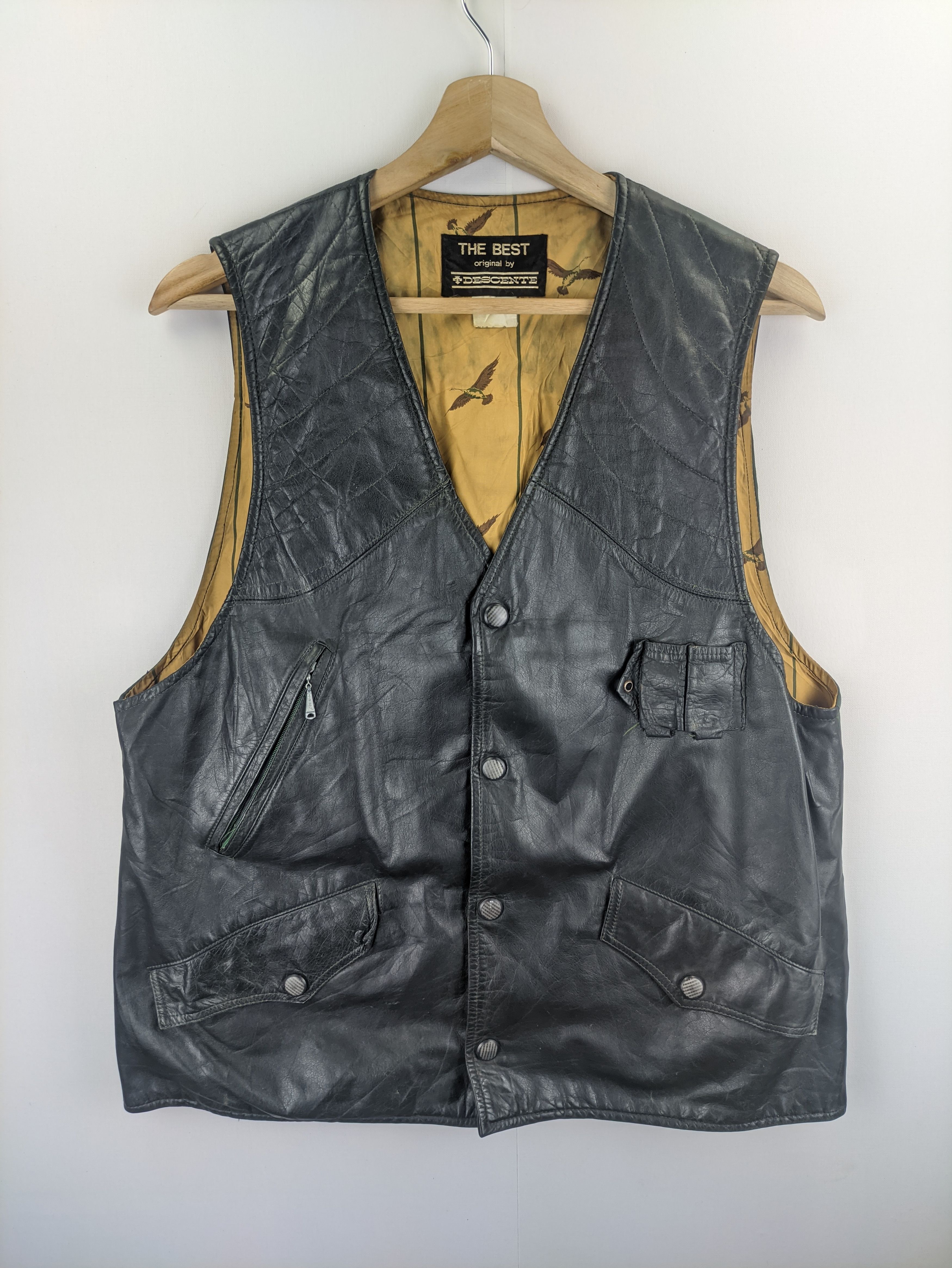 Descente Steals🔥Vintage Vest PU Leather by Descente Size US M / EU 48-50 / 2 - 1 Thumbnail