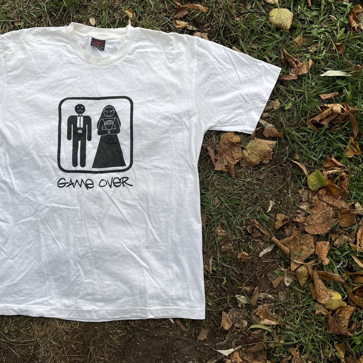 Vintage Vintage Y2K Game Over Graphic Tee Sun Faded Humor Streetwear Size US L / EU 52-54 / 3 - 2 Thumbnail