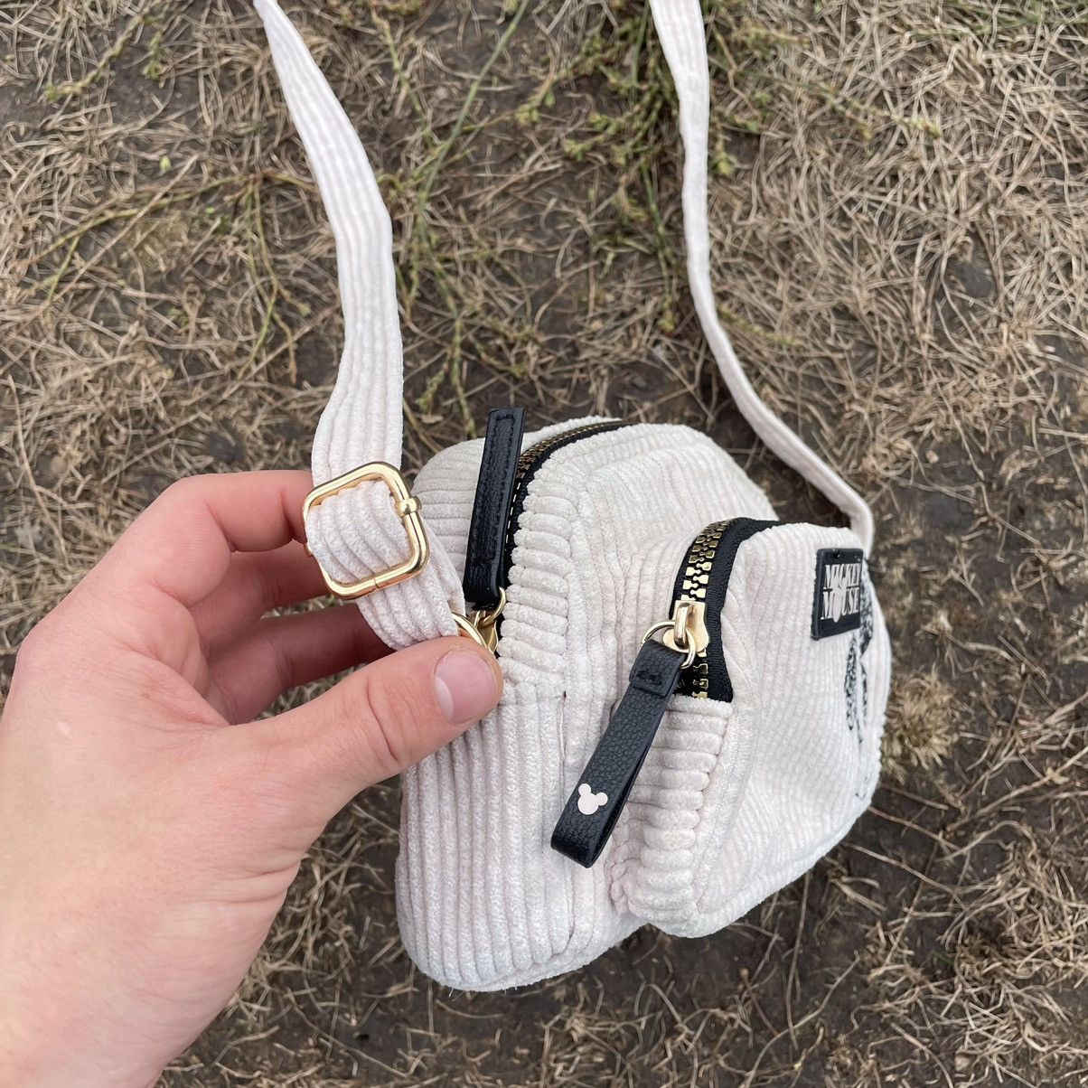 Vintage Y2K Corduroy Bag Crossbody Pockets OS