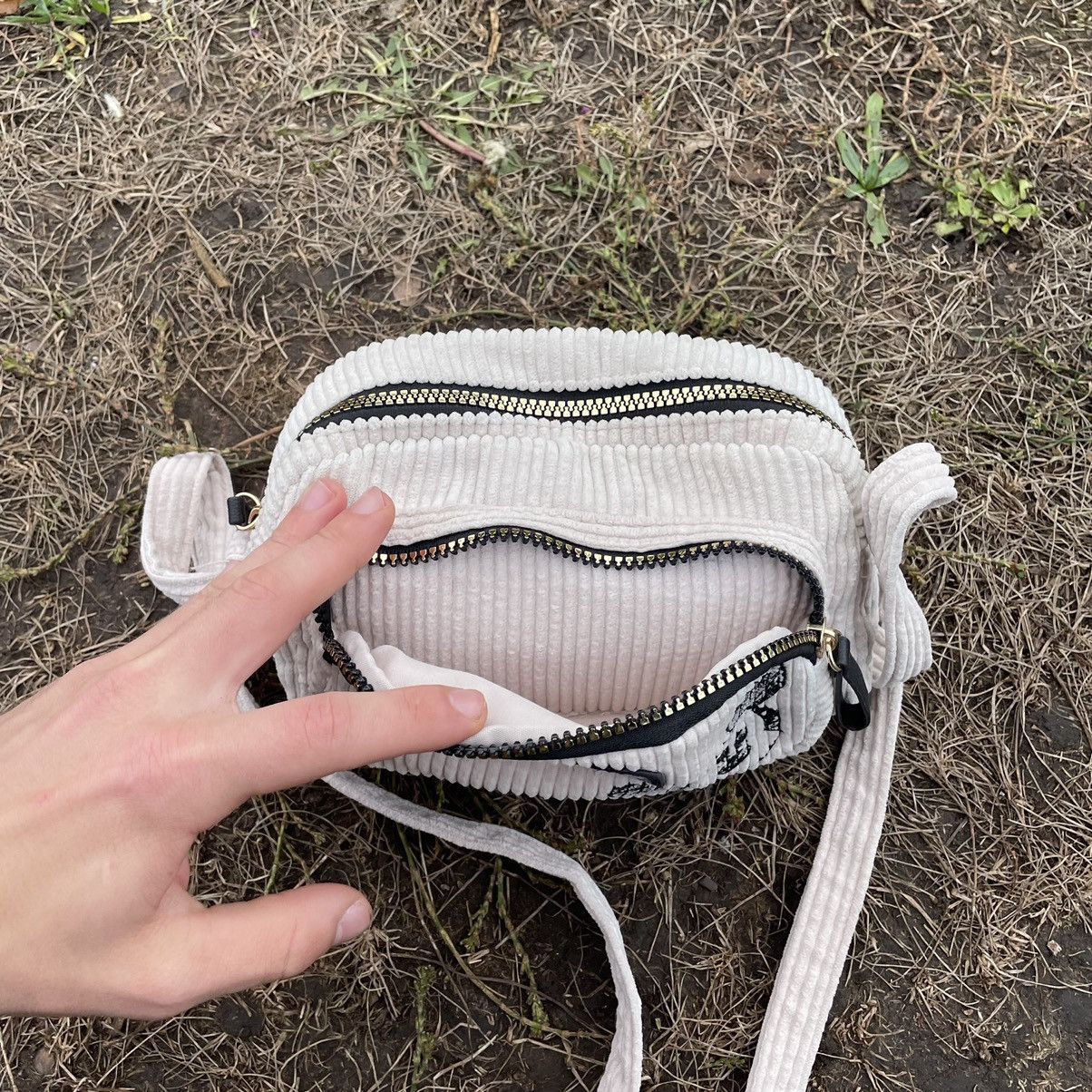 Vintage Y2K Corduroy Bag Crossbody Pockets OS