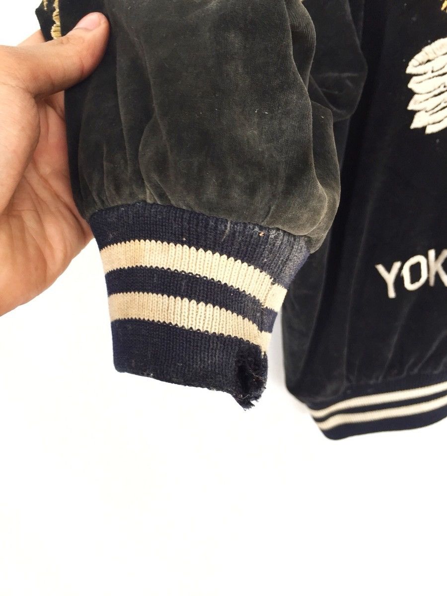 Tailor Toyo RARE🔥80s 🇯🇵 Yokosuka 🦅 🐉 Embroider Velvet Sukajan Size US L / EU 52-54 / 3 - 8 Thumbnail