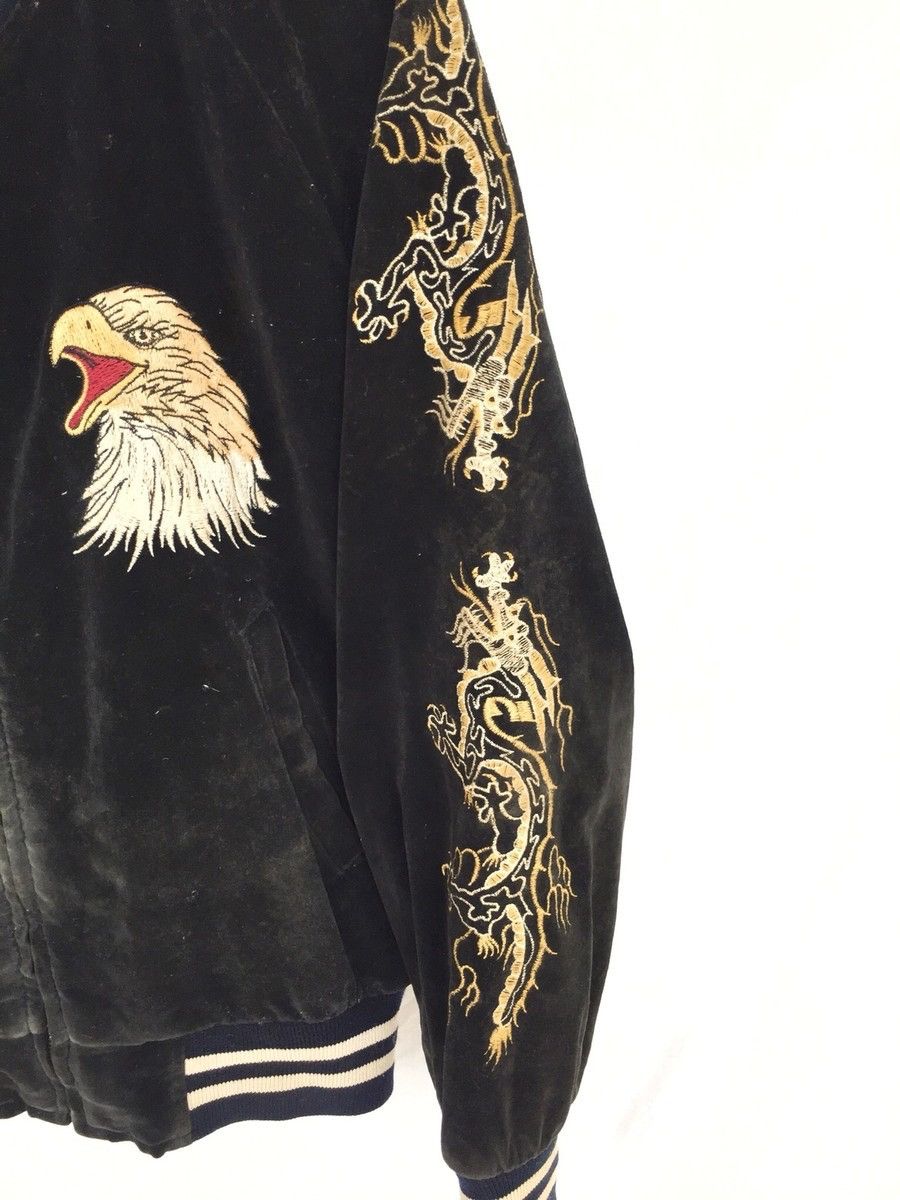 Tailor Toyo RARE🔥80s 🇯🇵 Yokosuka 🦅 🐉 Embroider Velvet Sukajan Size US L / EU 52-54 / 3 - 4 Thumbnail