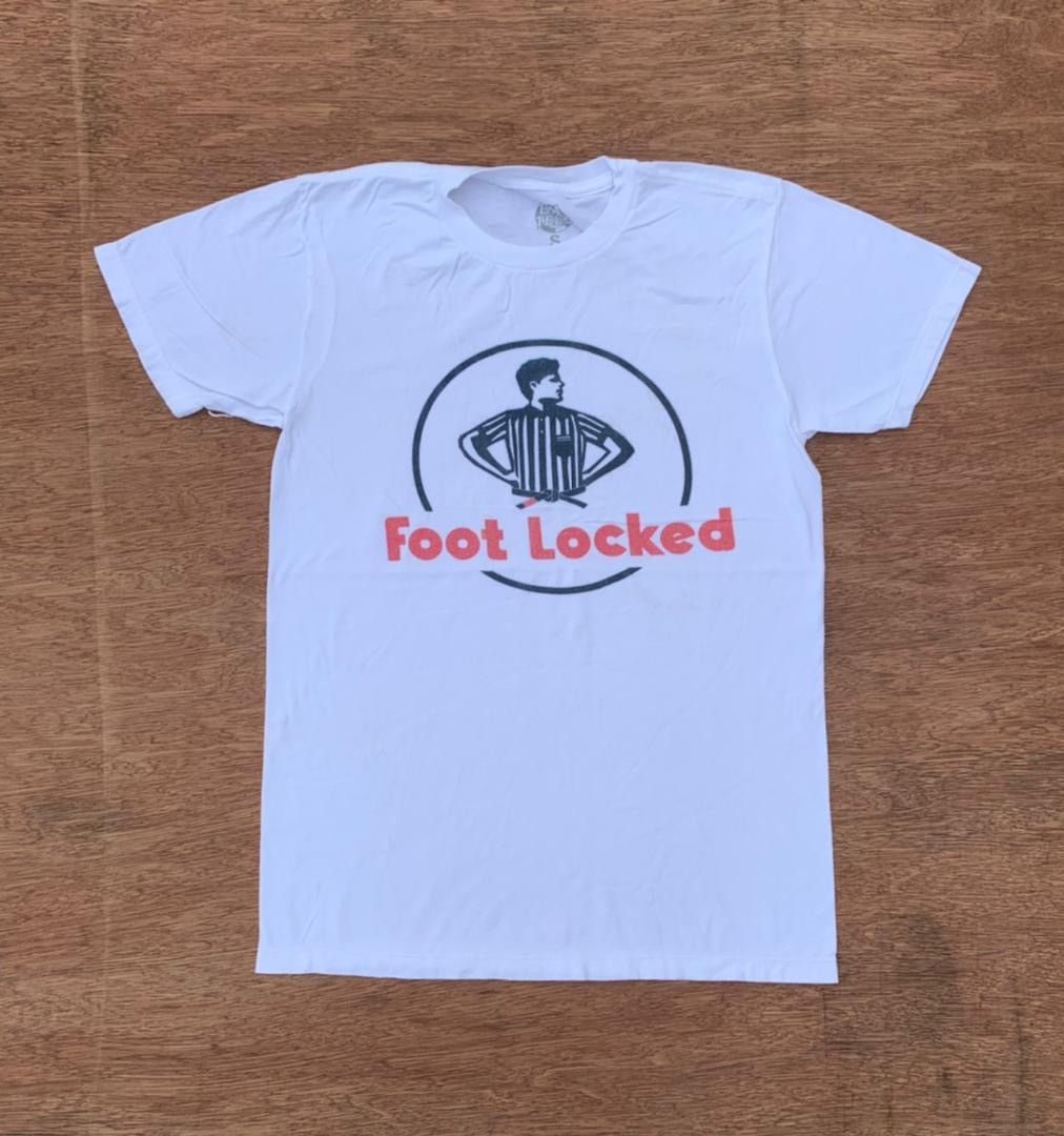 Vintage Vintage Tee D - 11 foot locked Size US M / EU 48-50 / 2 - 1 Thumbnail