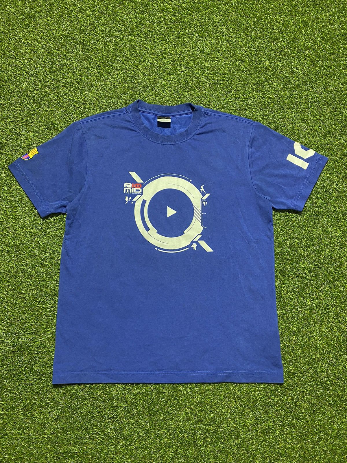 Nike Vintage 90s Nike Ronaldinho tee streetwear swoosh size S Size US S / EU 44-46 / 1 - 3 Thumbnail