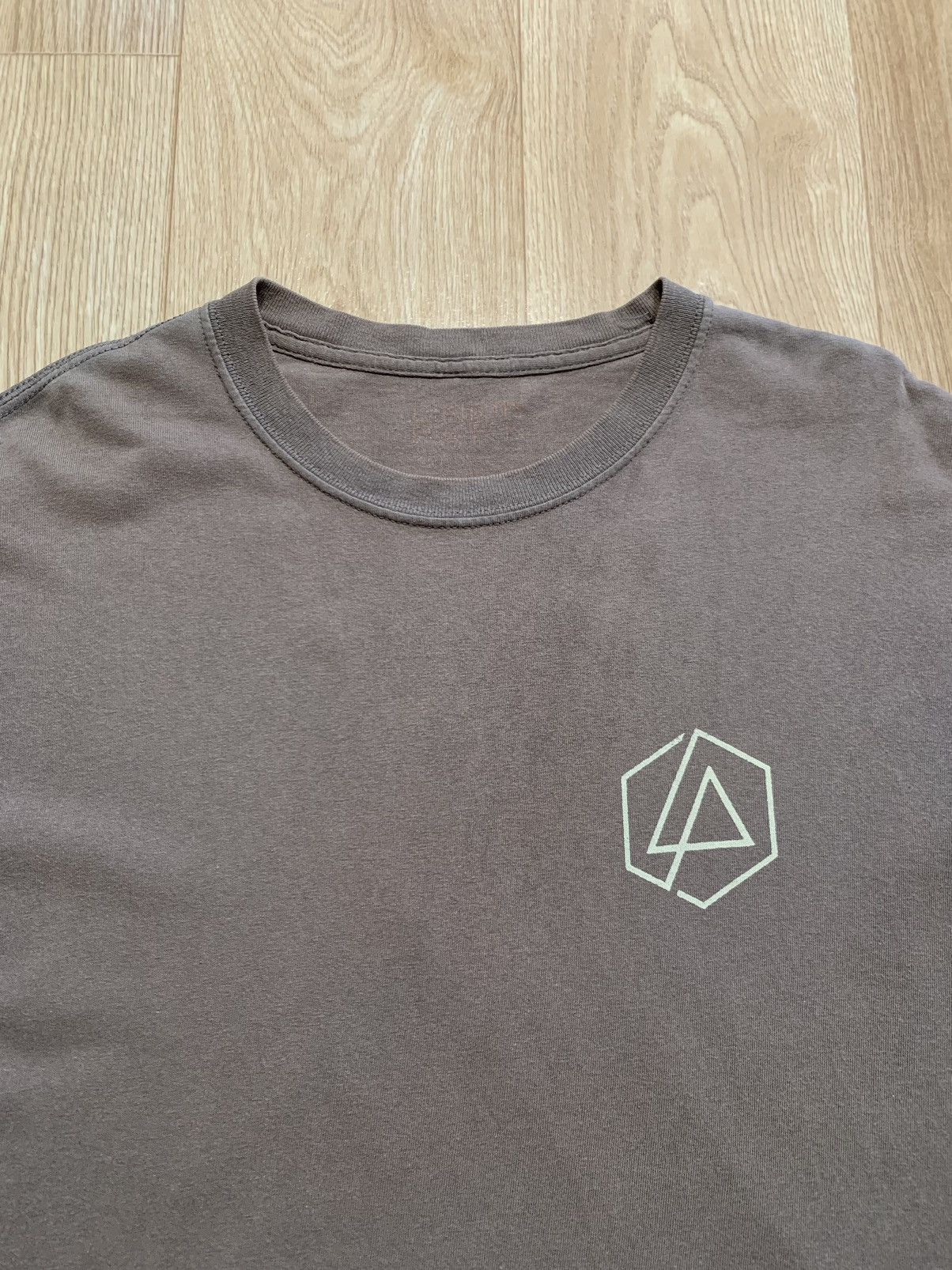 Band Tees Vintage Linkin Park One More Light T-Shirt Size US L / EU 52-54 / 3 - 10 Thumbnail