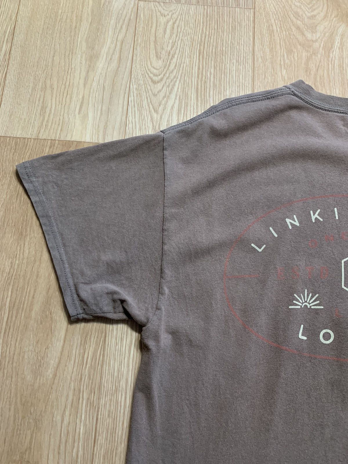 Band Tees Vintage Linkin Park One More Light T-Shirt Size US L / EU 52-54 / 3 - 4 Thumbnail