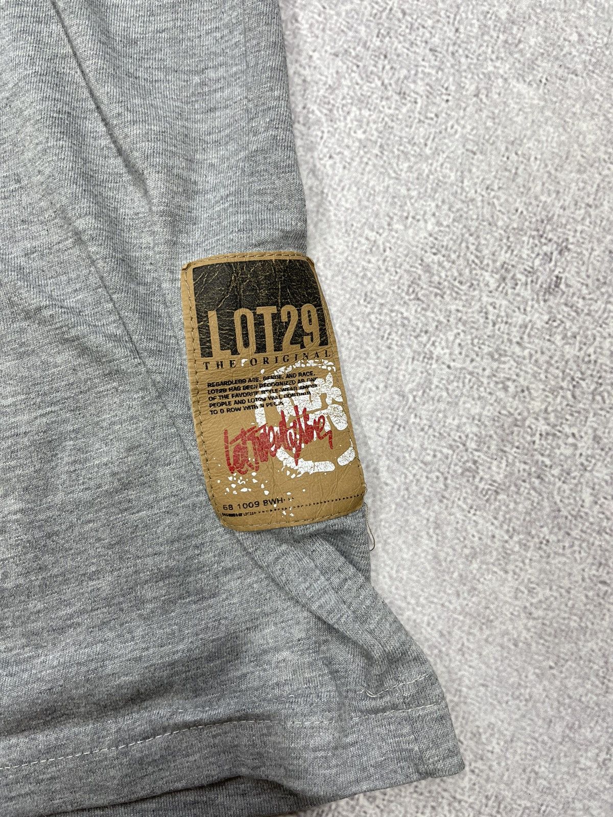 Vintage Lot 29 Looney Tunes Warner Bros Longsleeve Y2K