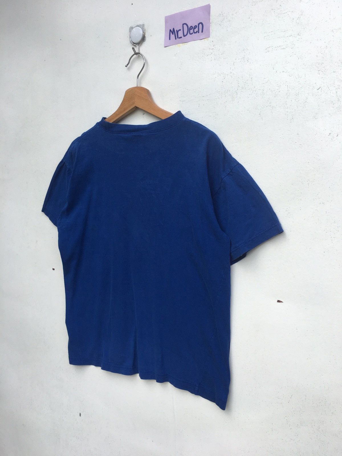 Nike Vintage Rare Nike Multi Swoosh Logo Tshirt Size US M / EU 48-50 / 2 - 11 Thumbnail