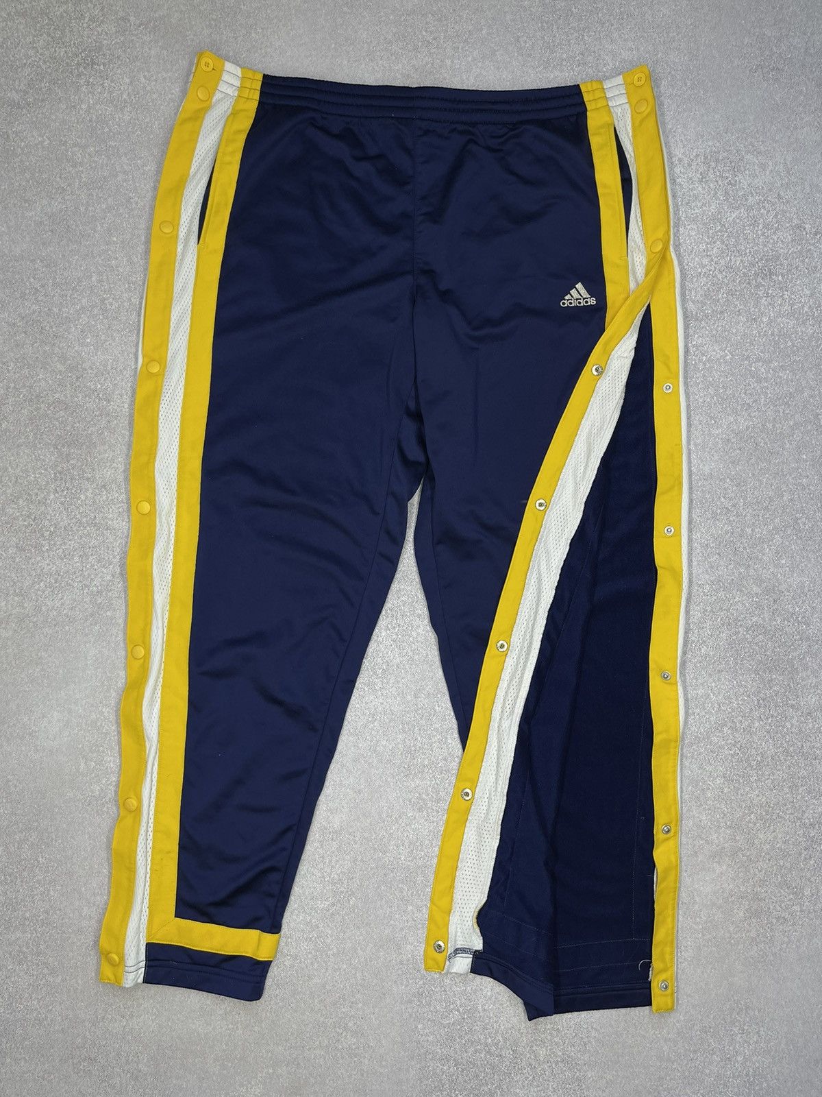 Adidas Vintage Adidas Track Pants On Button Rap Y2K Size US 36 / EU 52 - 5 Thumbnail