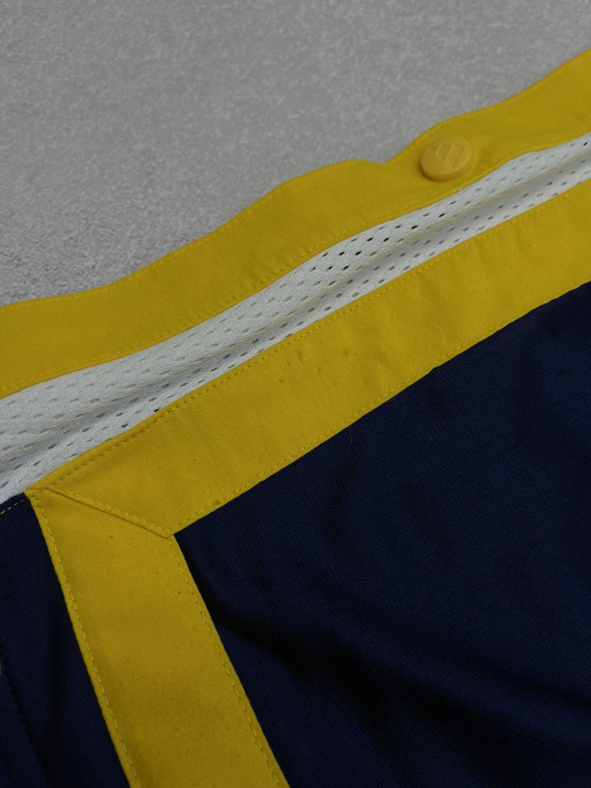 Adidas Vintage Adidas Track Pants On Button Rap Y2K Size US 36 / EU 52 - 11 Thumbnail