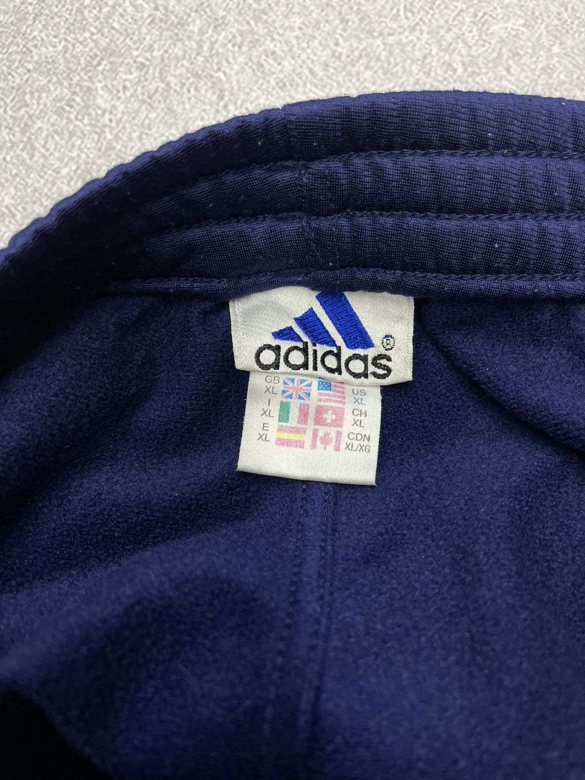 Adidas Vintage Adidas Track Pants On Button Rap Y2K Size US 36 / EU 52 - 12 Thumbnail