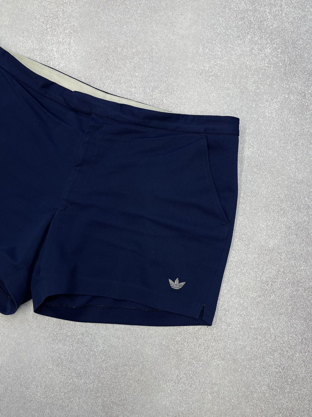 Adidas × Vintage Vintage Adidas Tennis Shorts Navy Germany Y2K Size US 36 / EU 52 - 3 Thumbnail