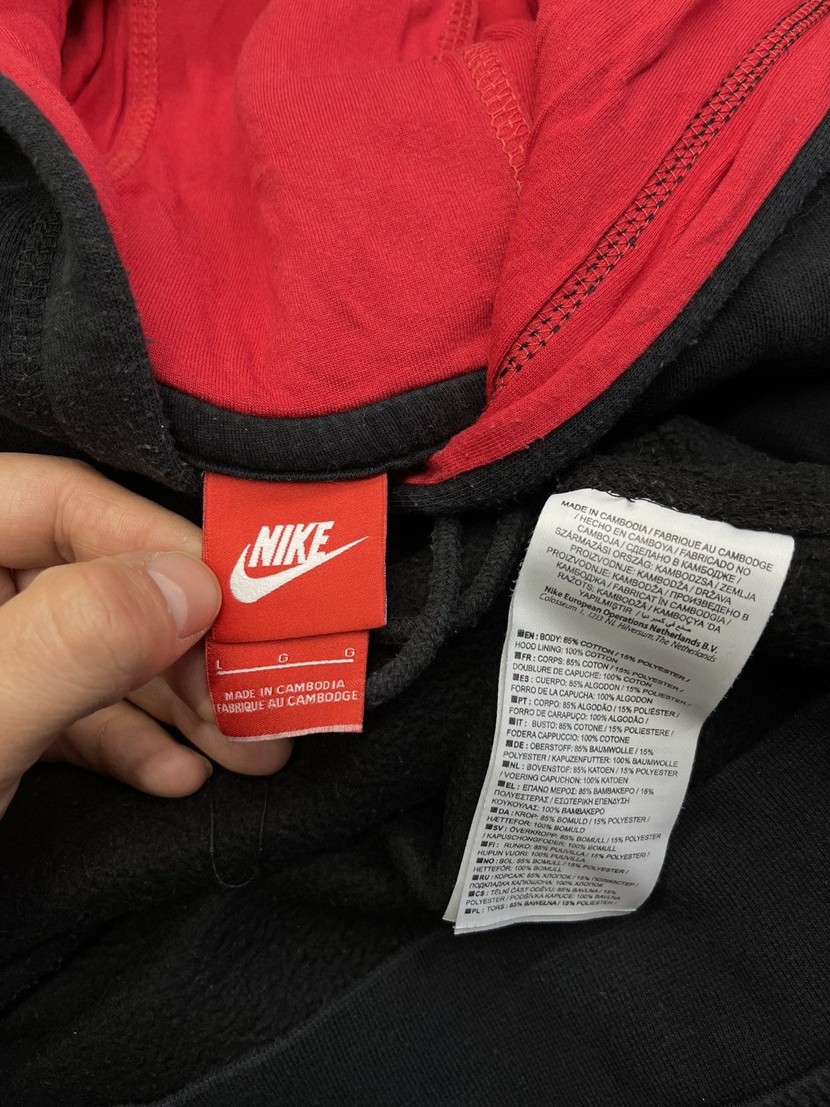 Nike Vintage Nike Air Black Hoodie Drill TN Cargo Y2K Size US L / EU 52-54 / 3 - 8 Thumbnail