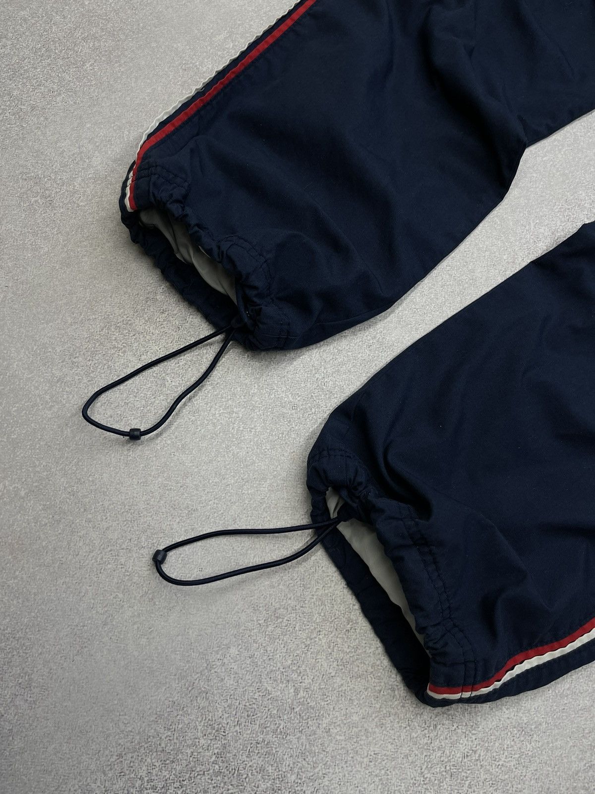 Nike Vintage Nike Navy Sweatpants Drill Y2K Cargo Nylon Size US 32 / EU 48 - 5 Thumbnail