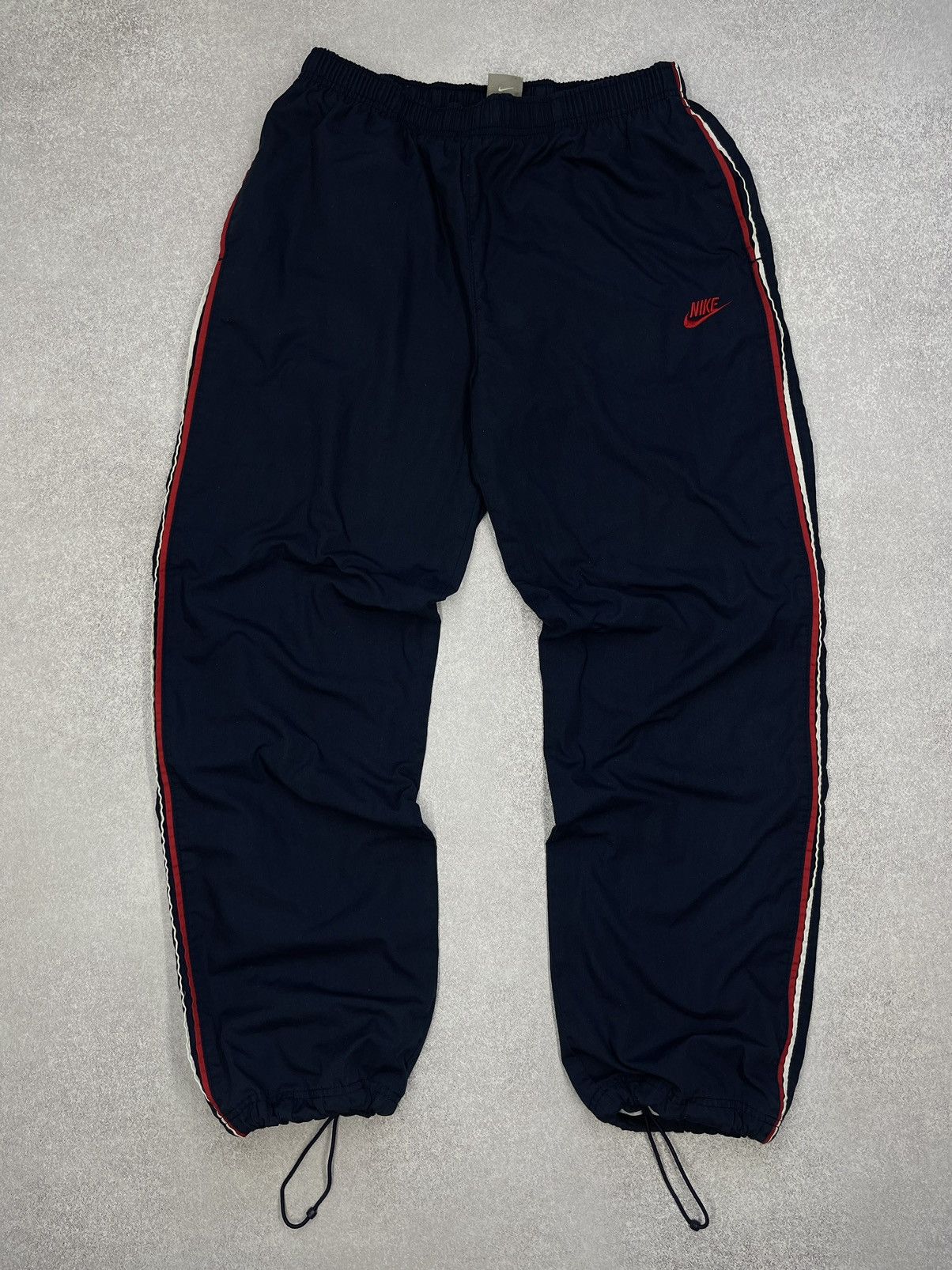 Nike Vintage Nike Navy Sweatpants Drill Y2K Cargo Nylon Size US 32 / EU 48 - 2 Thumbnail