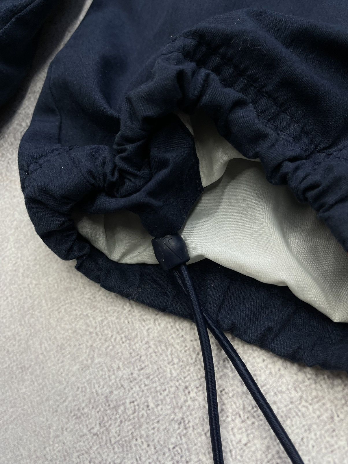Nike Vintage Nike Navy Sweatpants Drill Y2K Cargo Nylon Size US 32 / EU 48 - 6 Thumbnail