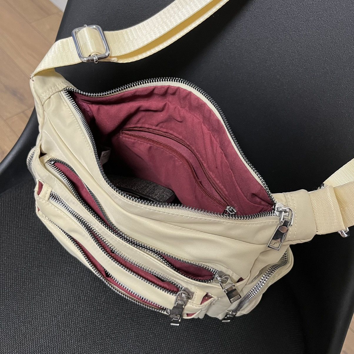 Vintage Avant Garde Y2K Gorpcore Bag Many Pockets Size ONE SIZE - 6 Thumbnail