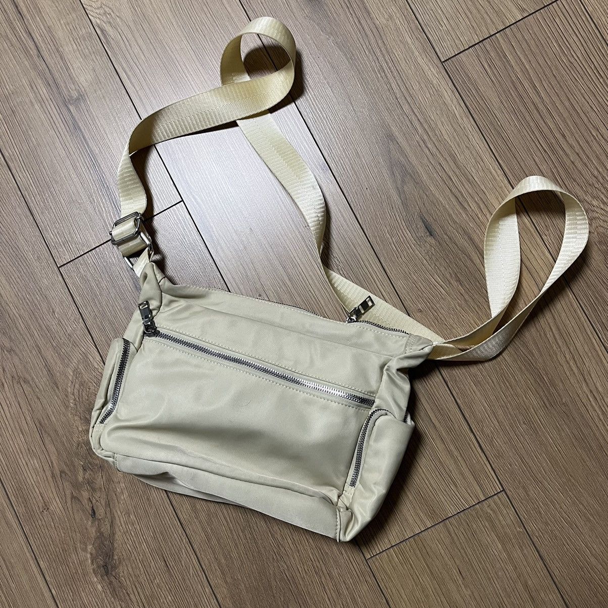 Vintage Avant Garde Y2K Gorpcore Bag Many Pockets Size ONE SIZE - 10 Thumbnail
