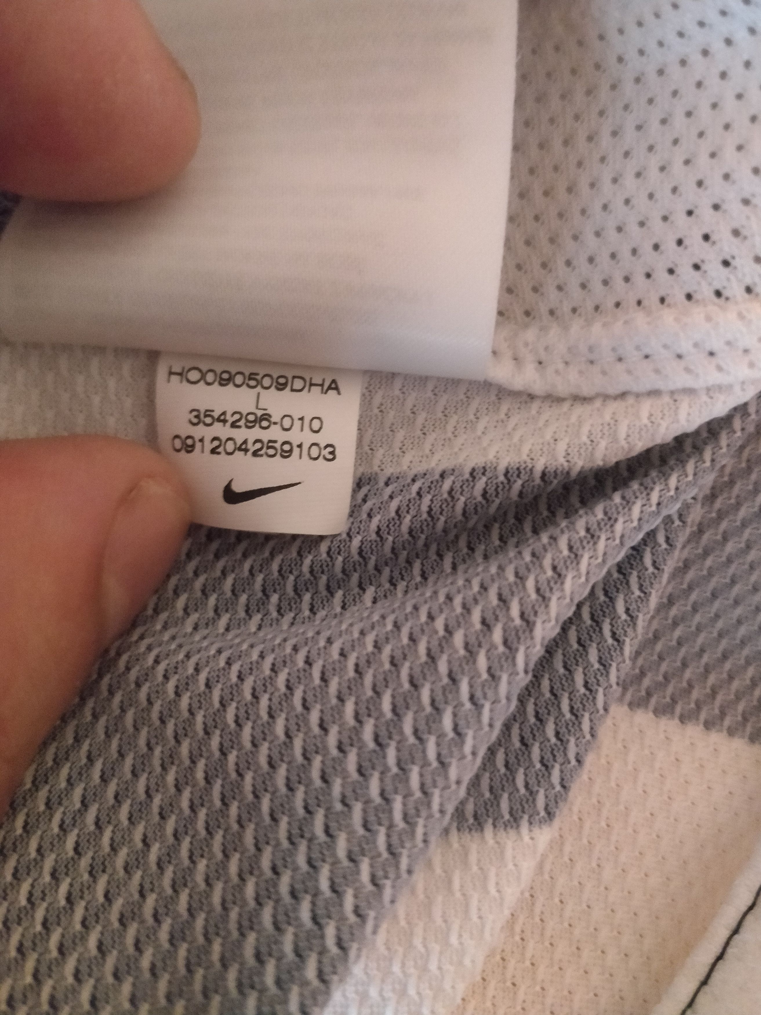 Nike Juventus 2009 Home Jersey Nike Size US L / EU 52-54 / 3 - 2 Thumbnail