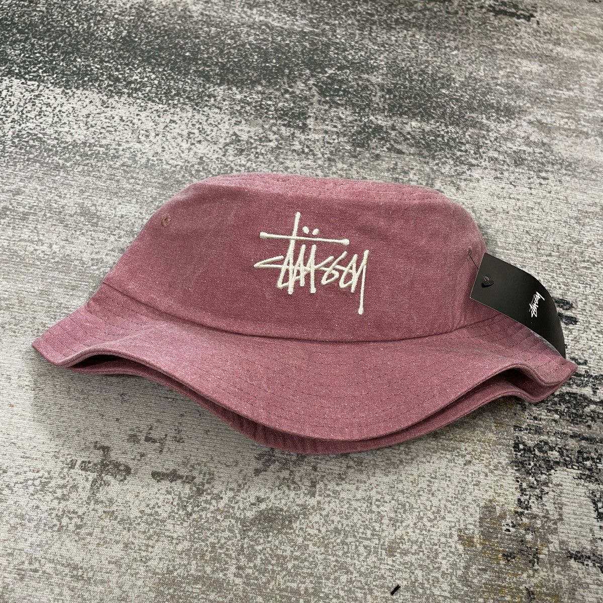 Stussy Stussy Big Logo Stock Bucket Hat // Rose Size ONE SIZE - 1 Thumbnail