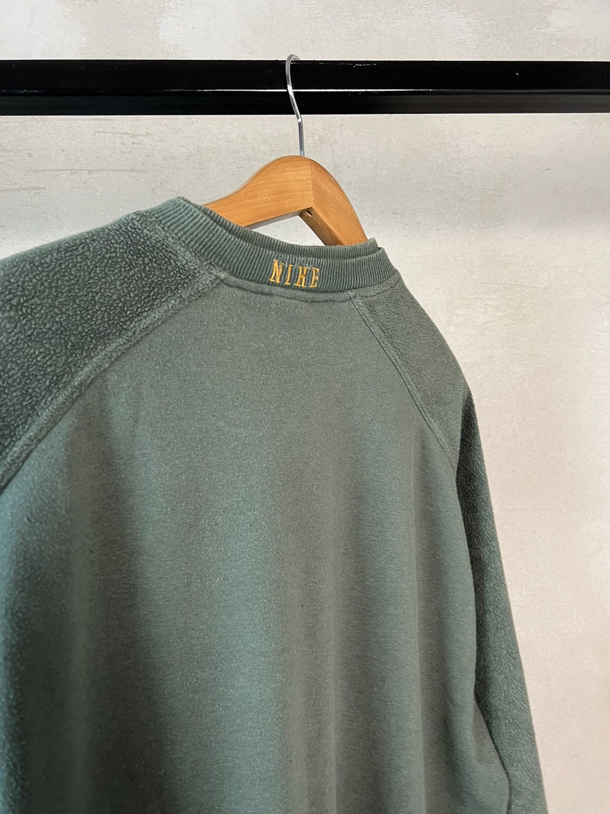 Nike × Vintage Vintage Nike 90’s Sweatshirt Big Swoosh Logo Size US L / EU 52-54 / 3 - 9 Thumbnail