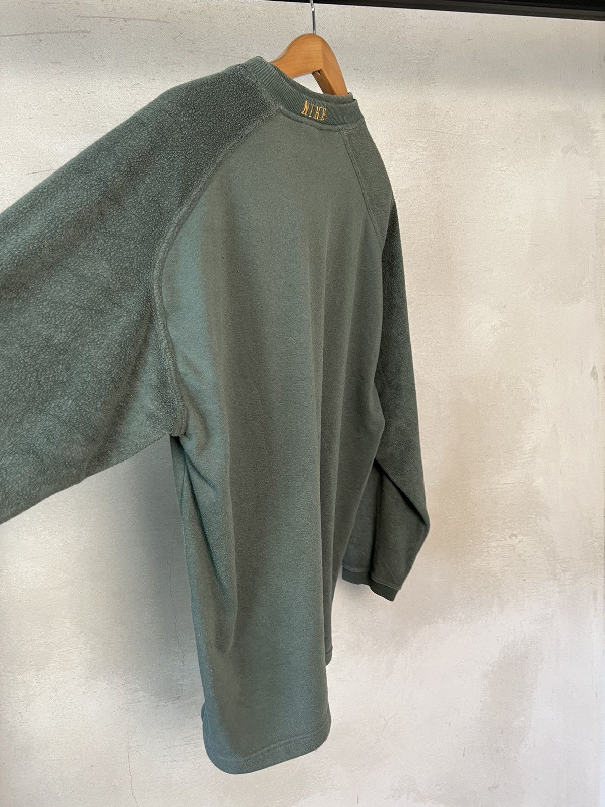 Nike × Vintage Vintage Nike 90’s Sweatshirt Big Swoosh Logo Size US L / EU 52-54 / 3 - 8 Thumbnail