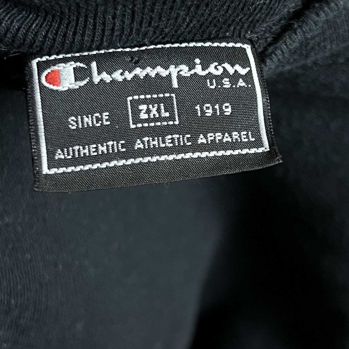 Champion × Vintage Vintage 90s Champion USA Reverse Weave Black Crewneck Size US XXL / EU 58 / 5 - 7 Thumbnail