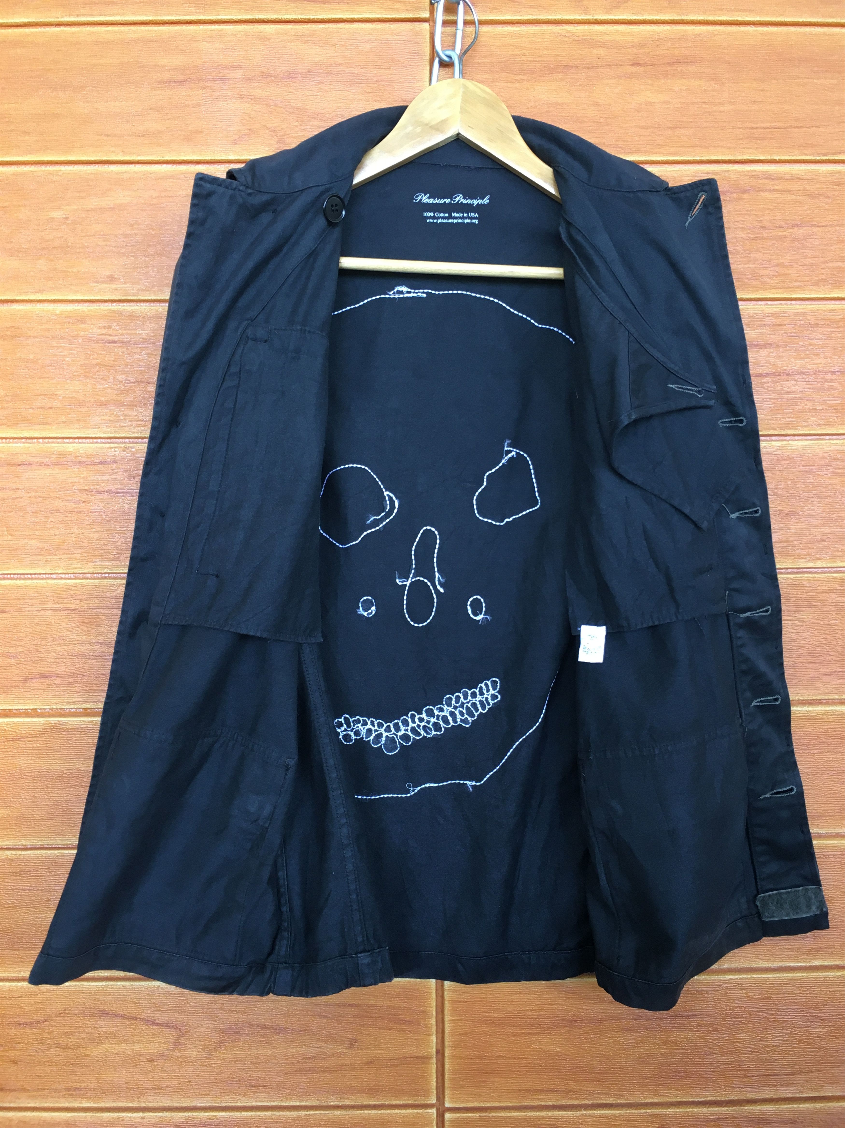 Roar Pleasure Principle Skull Embroidered Black Faded Jacket Size US S / EU 44-46 / 1 - 7 Thumbnail