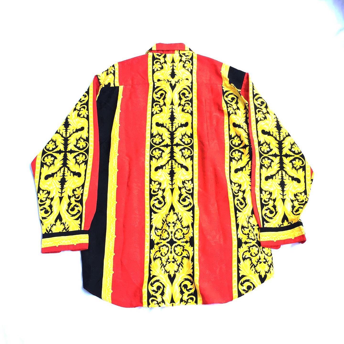 Vintage Vintage 90s baroque button ups shirt Size US L / EU 52-54 / 3 - 2 Thumbnail