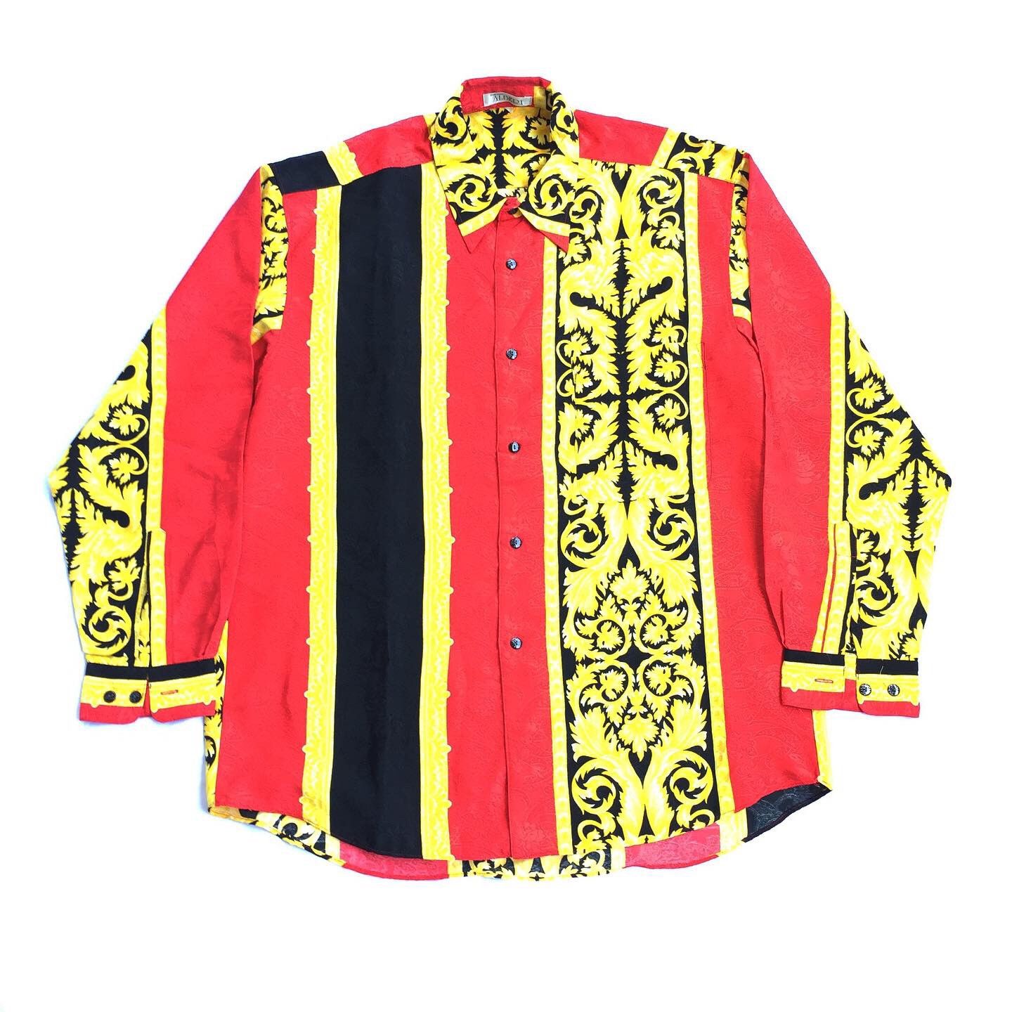 Vintage Vintage 90s baroque button ups shirt Size US L / EU 52-54 / 3 - 1 Thumbnail
