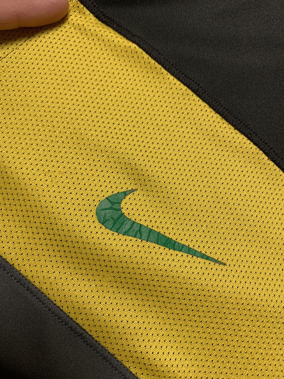 Nike × Vintage Vintage Nike soccer tee Brazil Brasil size XL Size US XL / EU 56 / 4 - 3 Thumbnail