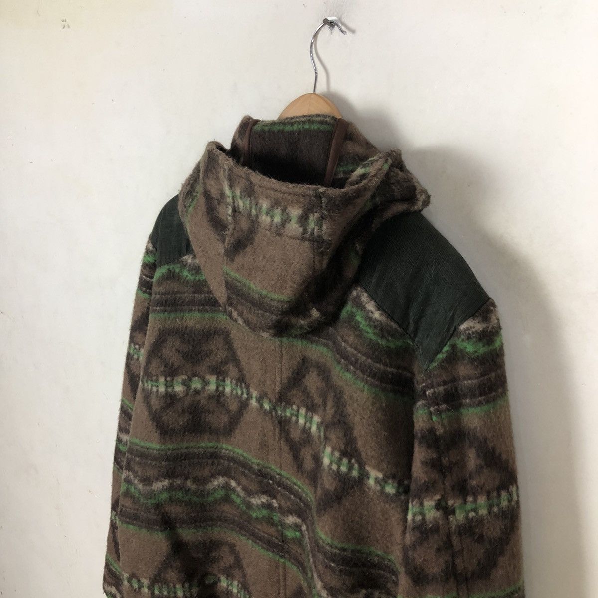 Japanese Brand NAVAJO DESIGN SURVIVAL JACKET PRINTED FLEECE MULTI POCKET Size US M / EU 48-50 / 2 - 8 Thumbnail